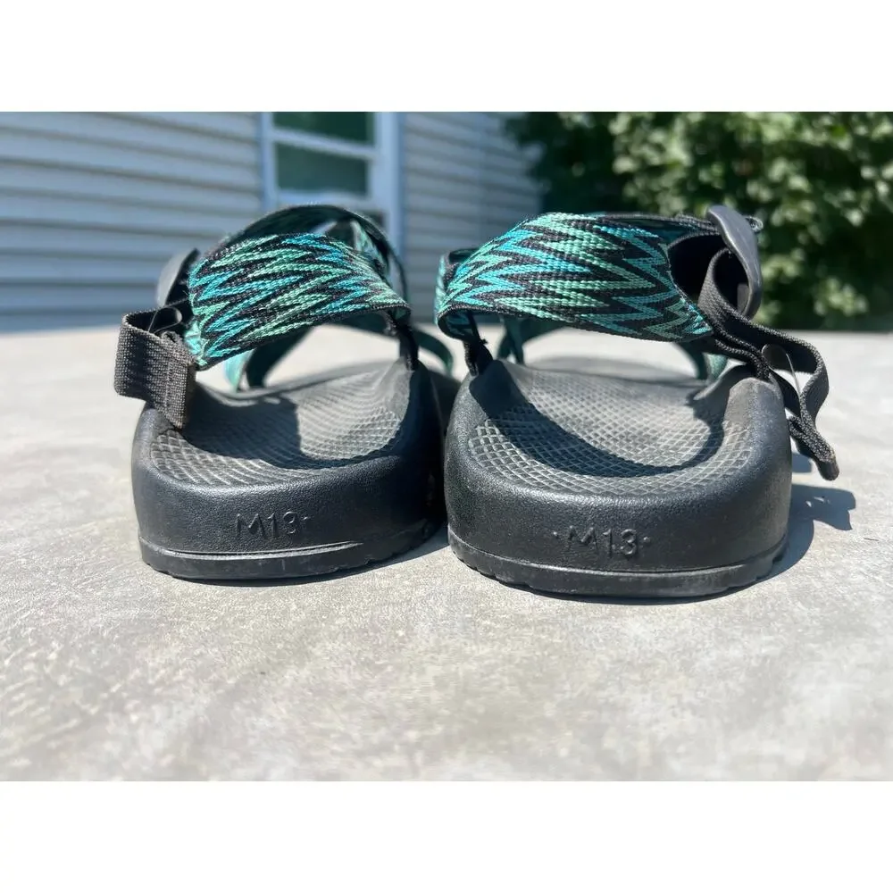 Men’s z1 classic Chaco sandals river water travel size 13 hiking blue & green